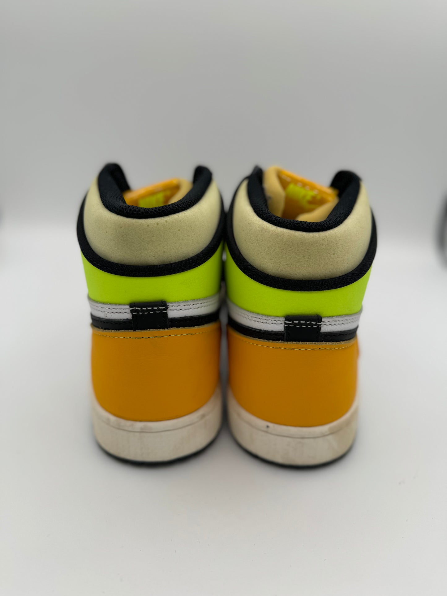 JORDAN 1 VOLT (USEDSHOE-113)