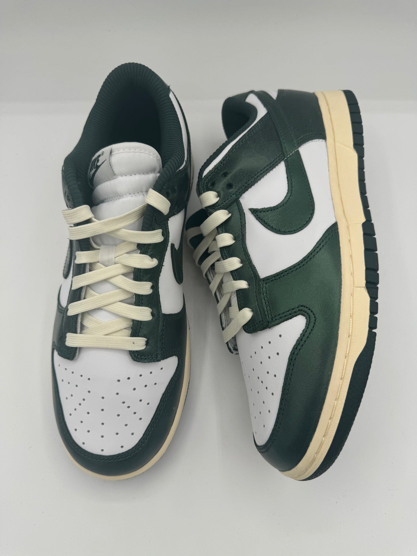 NIKE DUNK LOW VINTAGE GREEN (SIZE10W/8.5M) (USEDSHOE-132)