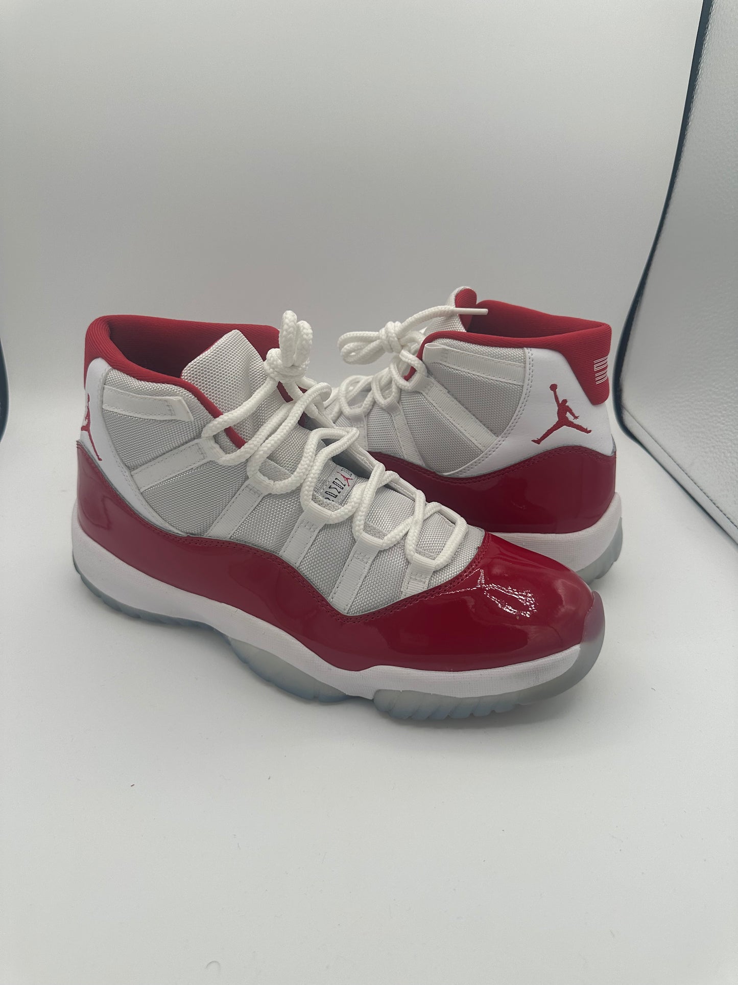 JORDAN 11 CHERRY (USEDSHOE-145)